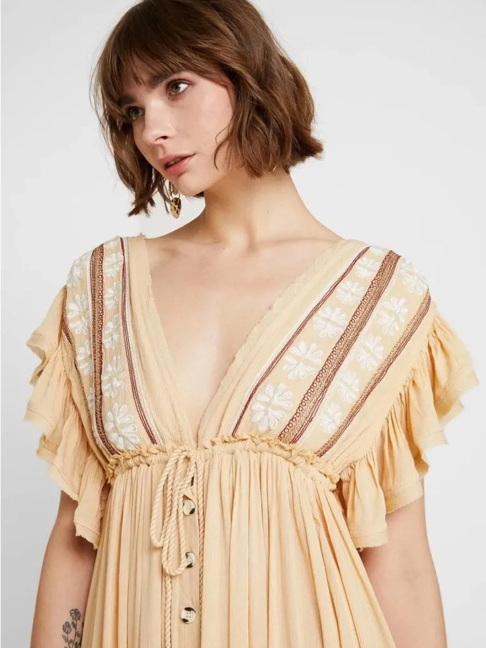 Free People Embroidered Boho Midi Dress Beige Button Front Ruffle Size XS